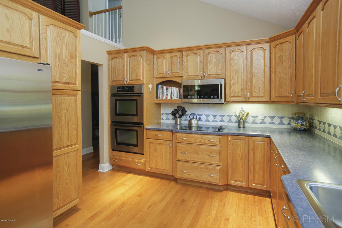 7129 Marsh Ridge Trl, Augusta, MI 49012 photo 12