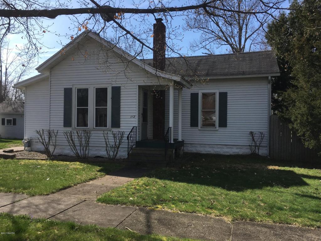 112 E Brighton St, Plainwell, MI 49080 photo 1