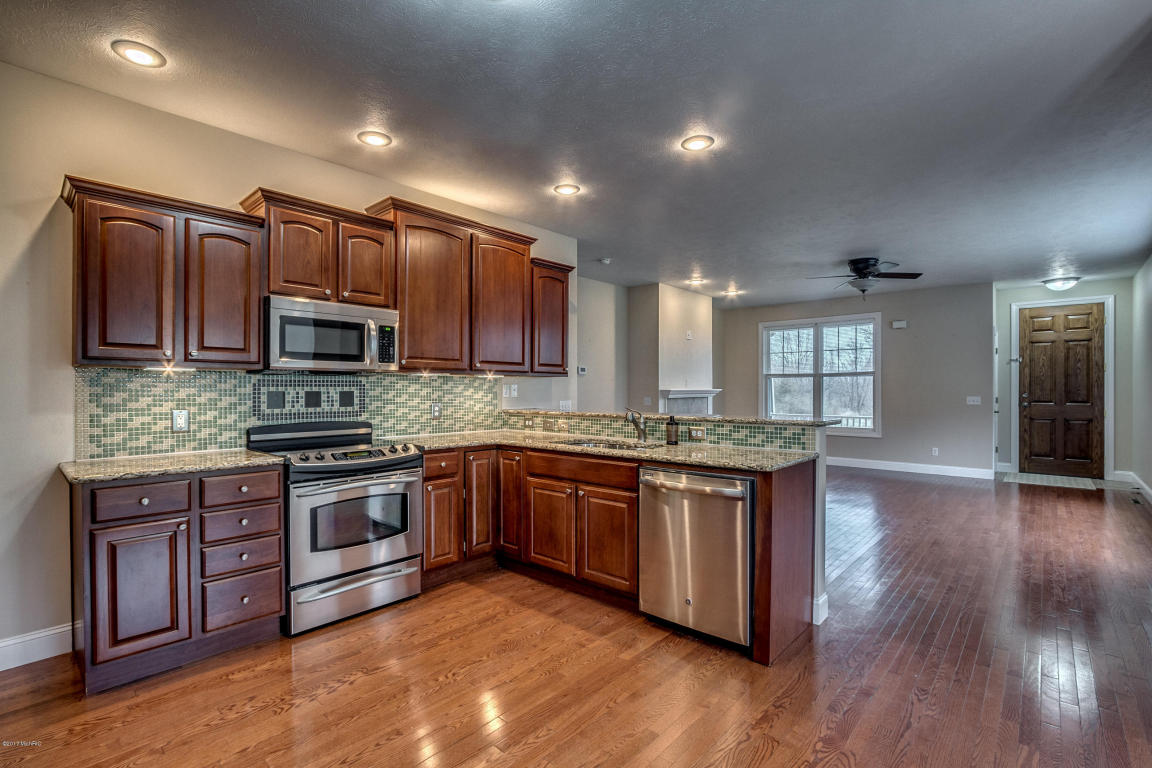 1129 Cathedral Pkwy, Marshall, MI 49068 photo 13
