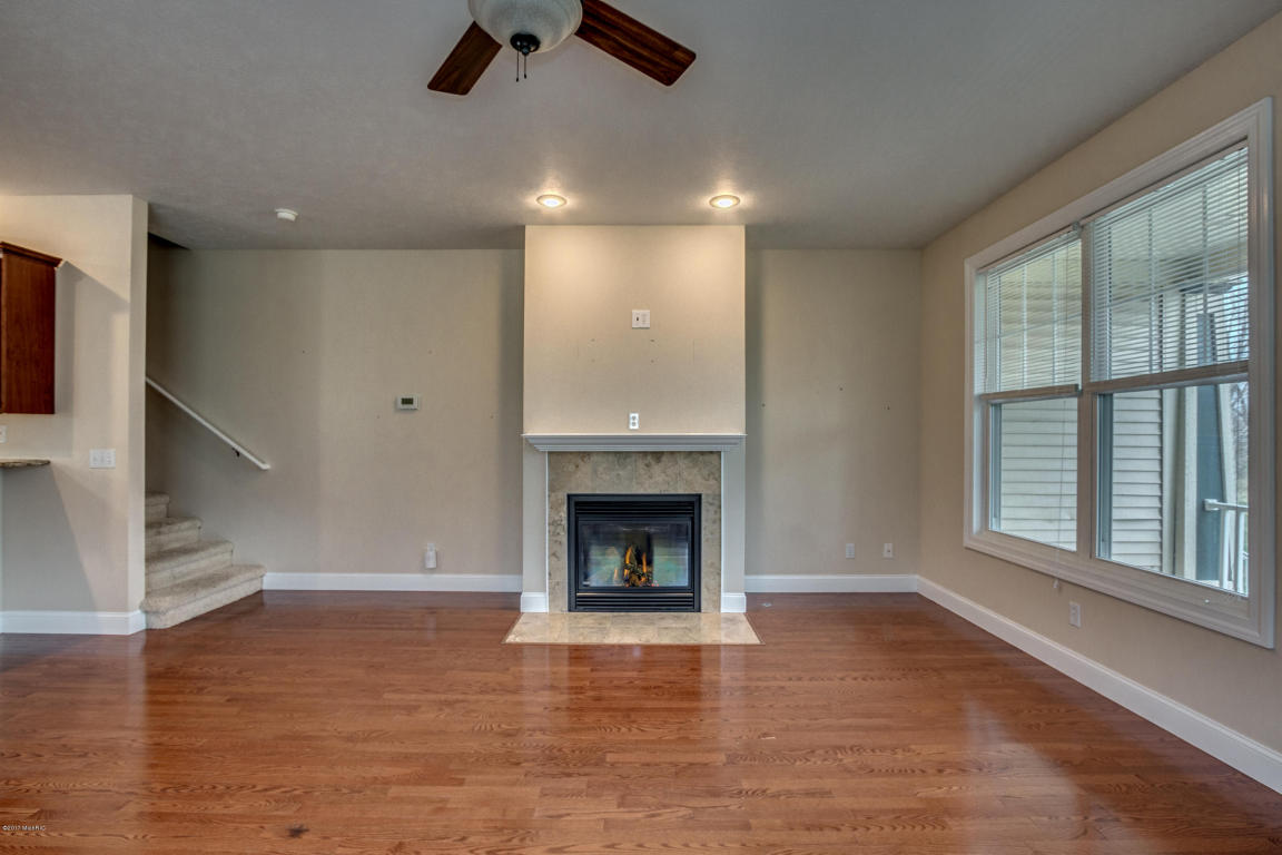 1129 Cathedral Pkwy, Marshall, MI 49068 photo 9