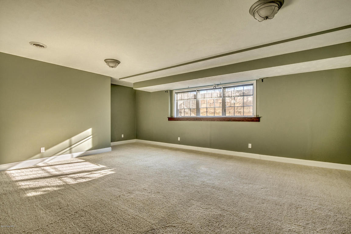 1129 Cathedral Pkwy, Marshall, MI 49068 photo 33