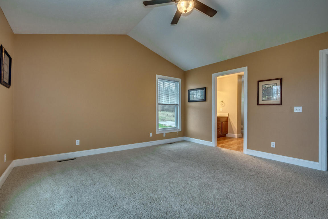 1129 Cathedral Pkwy, Marshall, MI 49068 photo 20