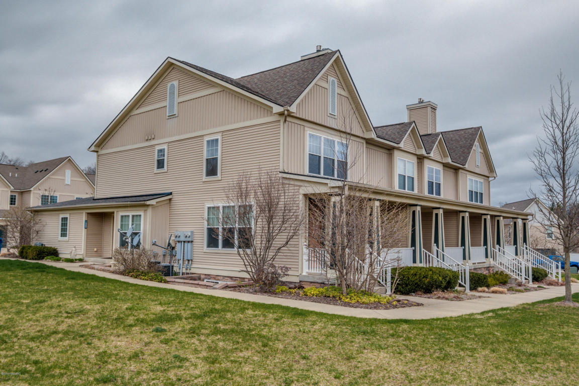1129 Cathedral Pkwy, Marshall, MI 49068 photo 4