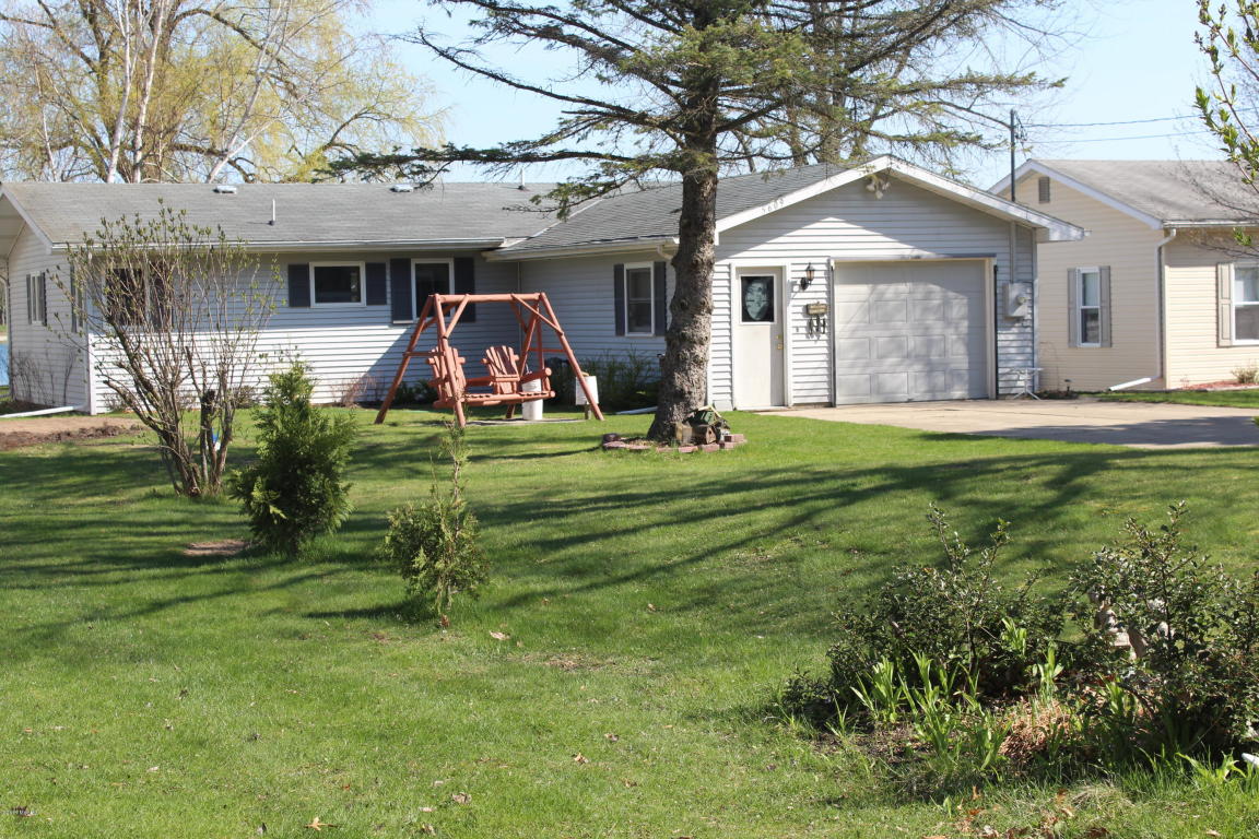 5609 Lake Dr, Crystal, MI 48818 photo 17