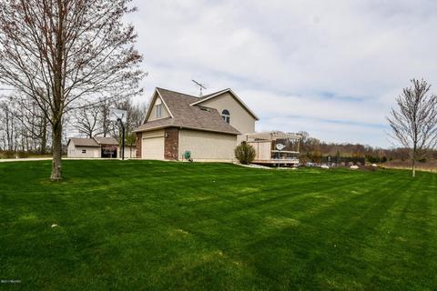4950 Zahm Rd, Belding, MI 48809 photo 2