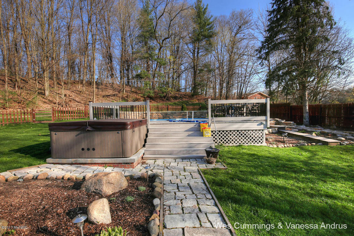 9206 Button Rd, Belding, MI 48809 photo 28