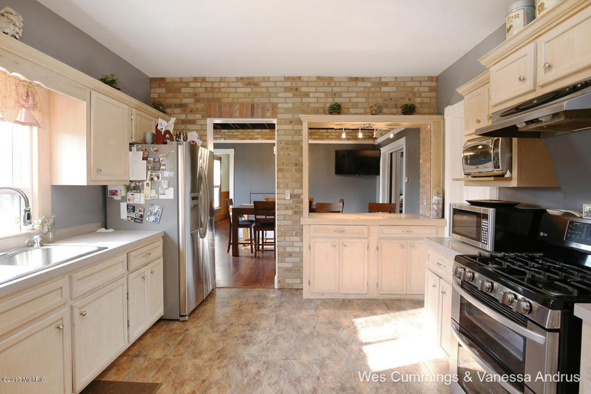 9206 Button Rd, Belding, MI 48809 photo 18