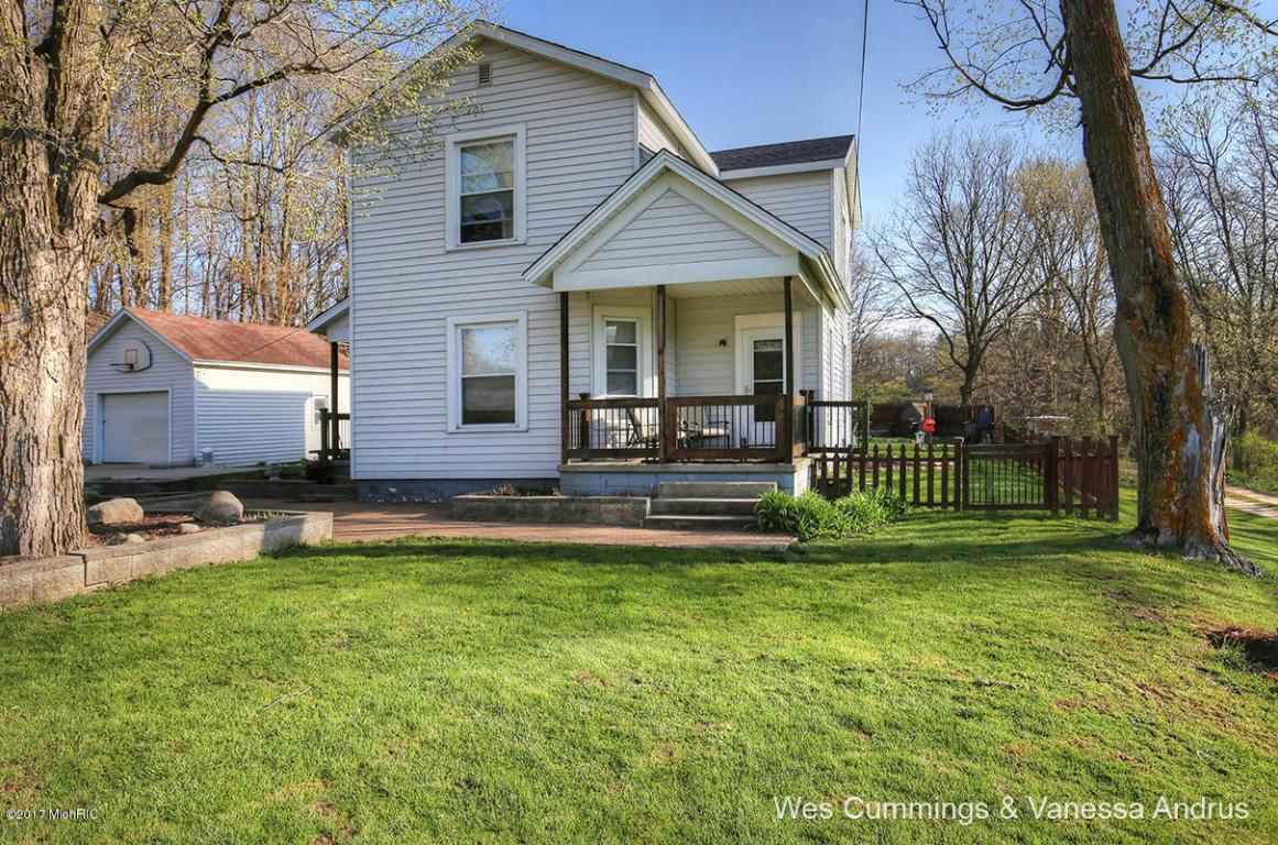 9206 Button Rd, Belding, MI 48809 photo 1