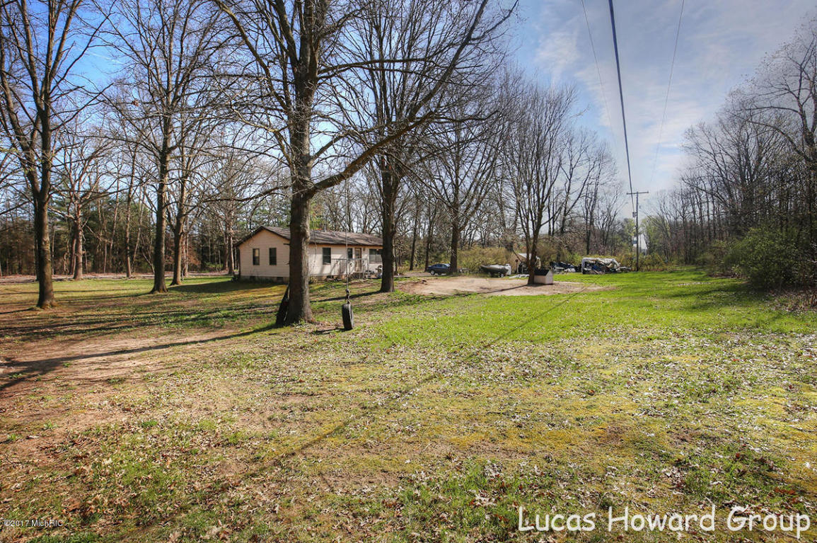 8671 Macarthur Rd, Saranac, MI 48881 photo 19