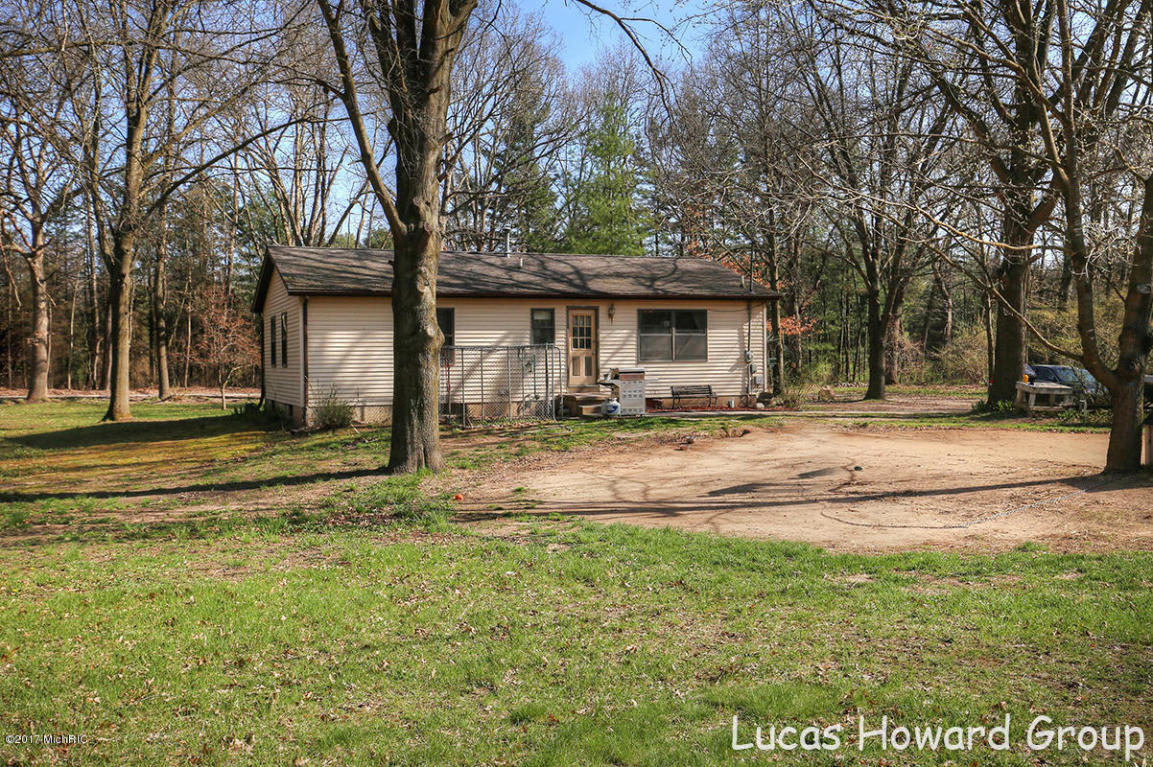 8671 Macarthur Rd, Saranac, MI 48881 photo 20