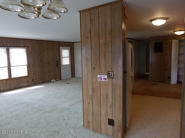 12278 S Elder Ave, Grant, MI 49327 photo 15