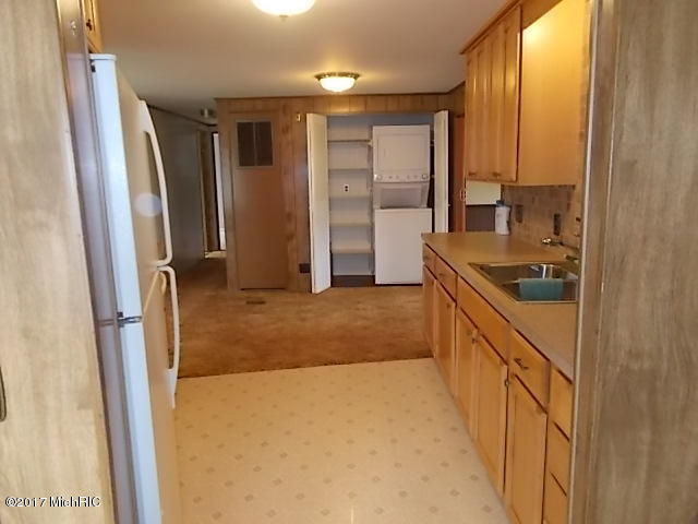 12278 S Elder Ave, Grant, MI 49327 photo 11