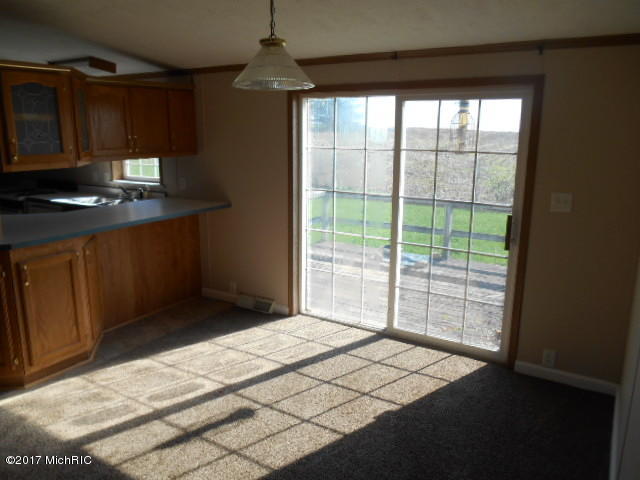 55649 Ruggles Rd, Three Rivers, MI 49093 photo 12