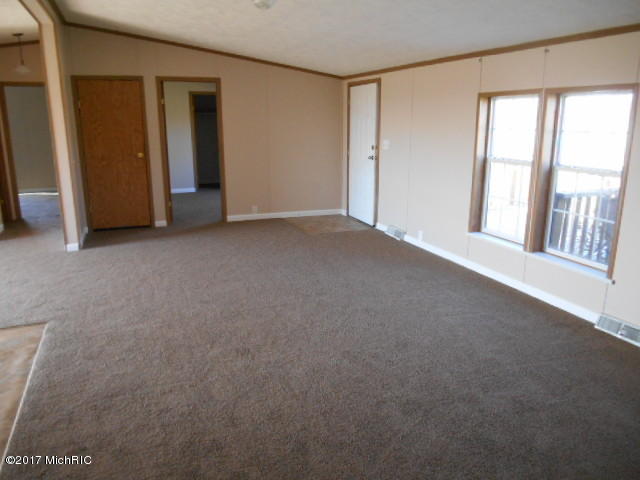55649 Ruggles Rd, Three Rivers, MI 49093 photo 14