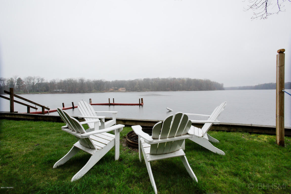 1487 Clearview Dr, Dowling, MI 49050 photo 4