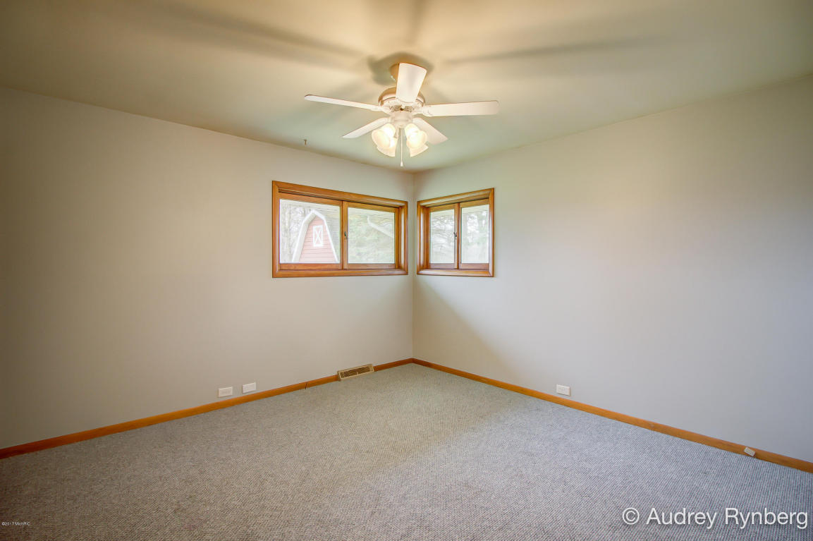 170 S Webster St, White Cloud, MI 49349 photo 23