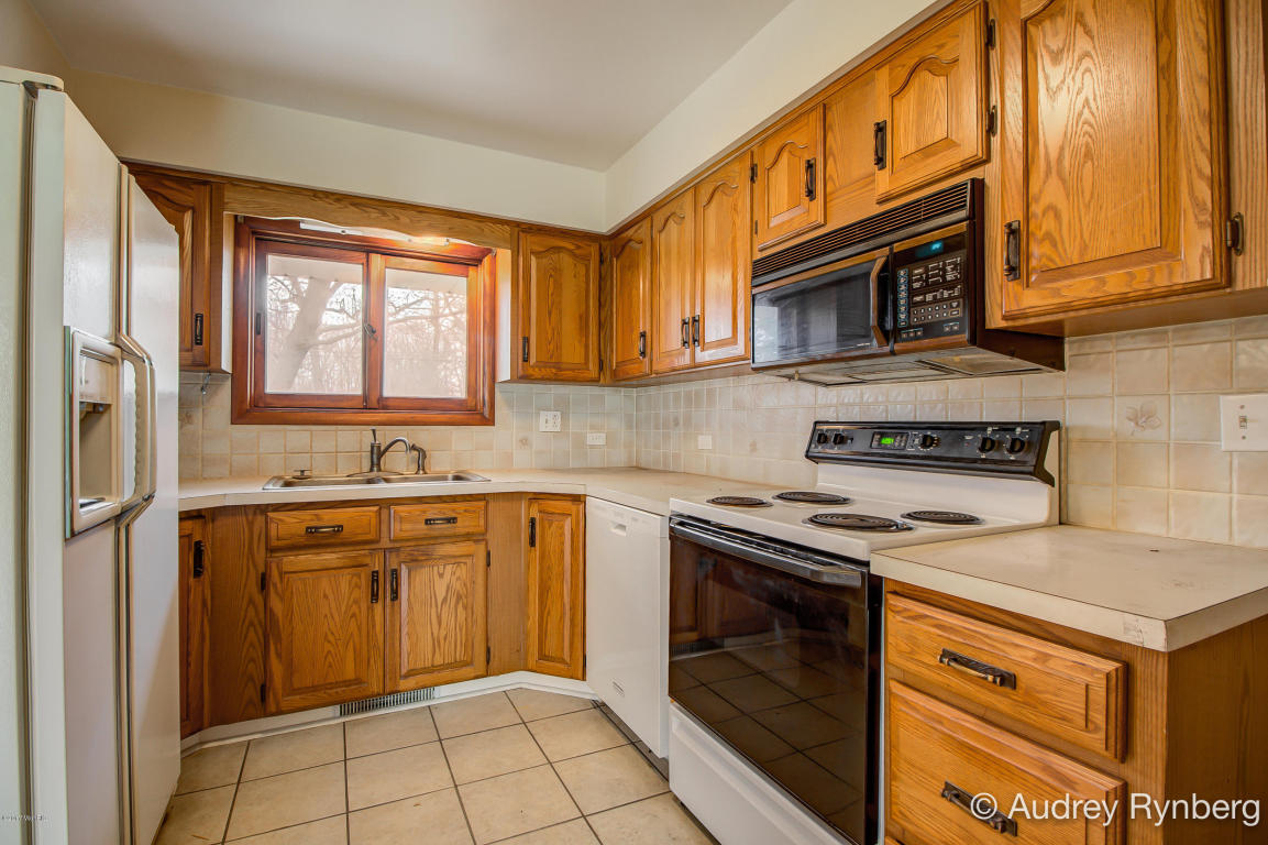 170 S Webster St, White Cloud, MI 49349 photo 13