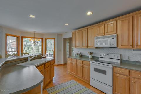 13686 Main Dr, Harbert, MI 49115 photo 29