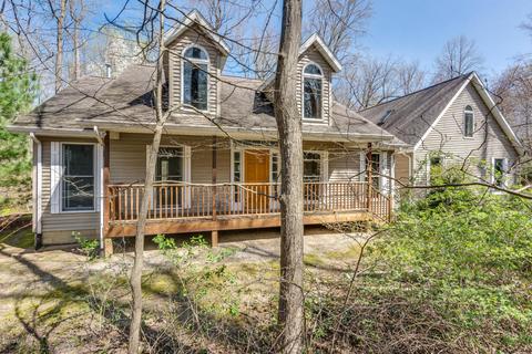13686 Main Dr, Harbert, MI 49115 photo 1