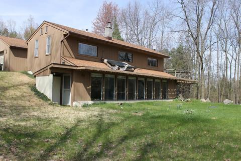11200 Bacon Rd, Plainwell, MI 49080 photo 3