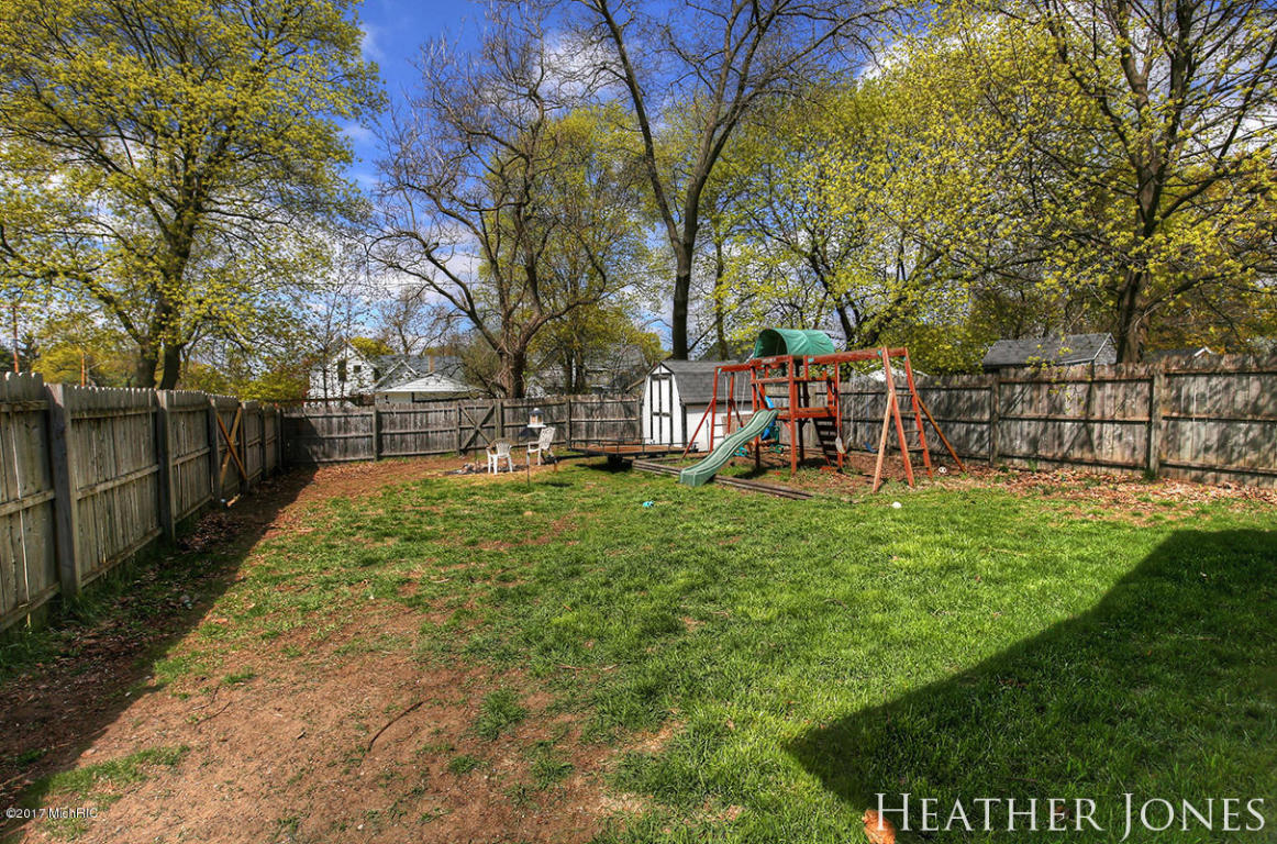 621 James St, Belding, MI 48809 photo 20