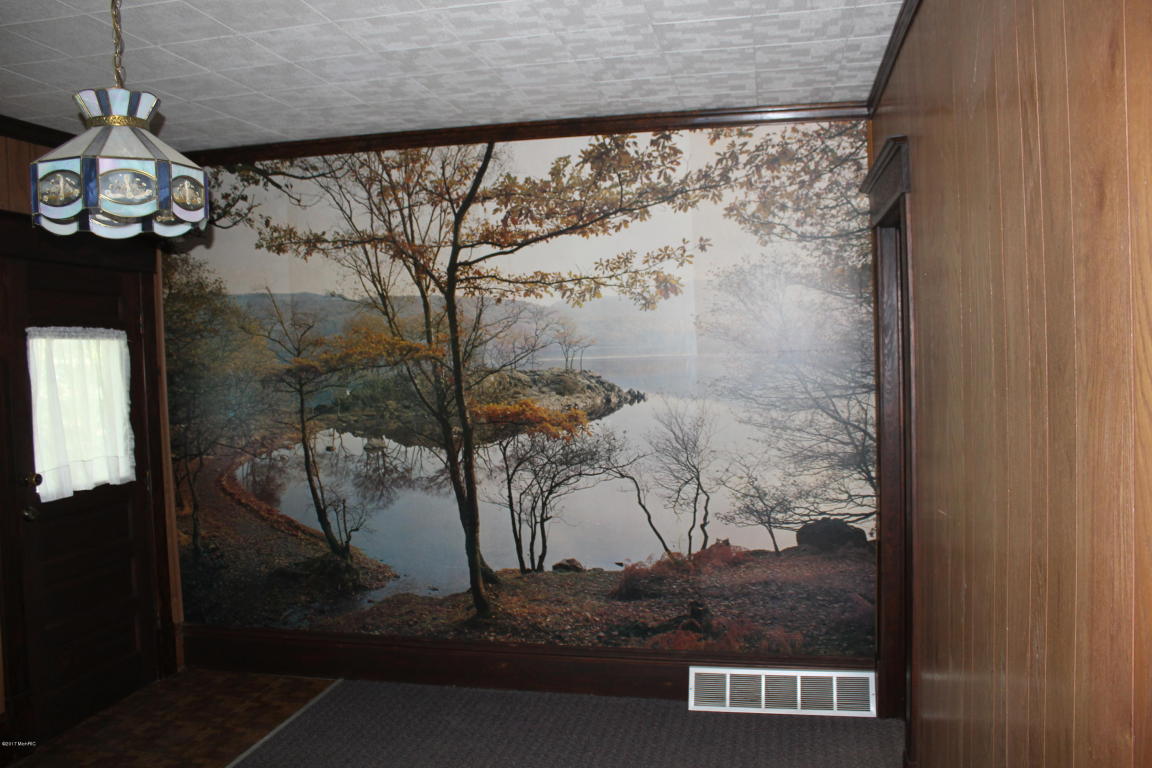 1410 146th Ave, Dorr, MI 49323 photo 15