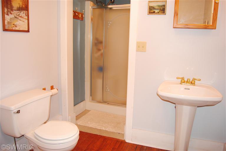 342 Third St, Manistee, MI 49660 photo 6