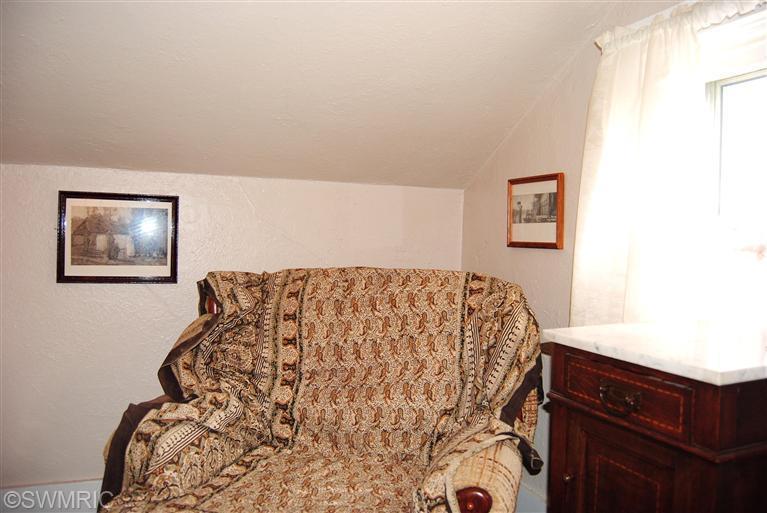 342 Third St, Manistee, MI 49660 photo 18