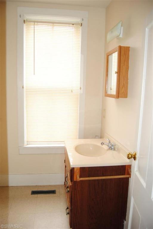 342 Third St, Manistee, MI 49660 photo 13