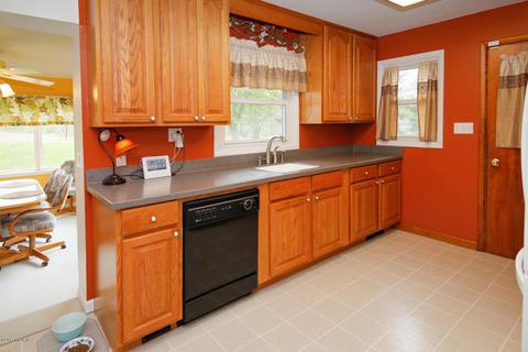 7892 R Ave E, Scotts, MI 49088 photo 7