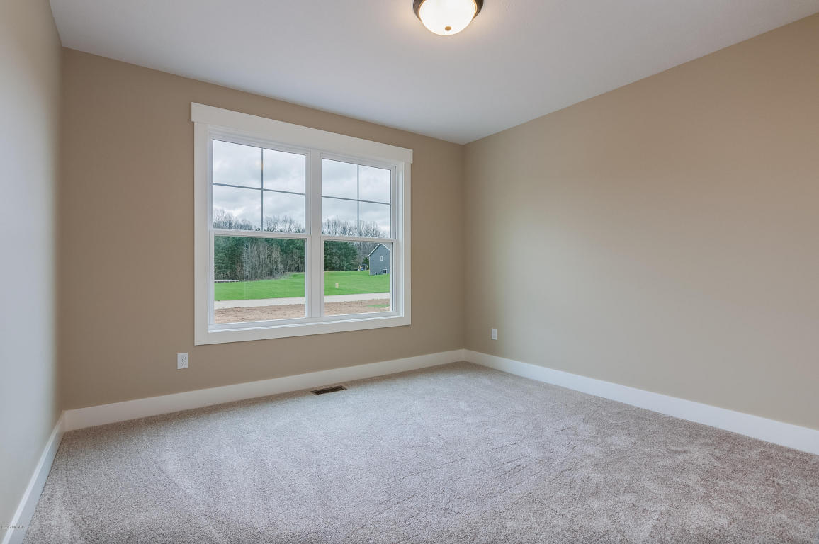 3852 Hare Ln, Dorr, MI 49323 photo 18