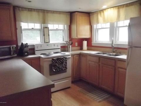 2267 Maple Ln, Niles, MI 49120 photo 2