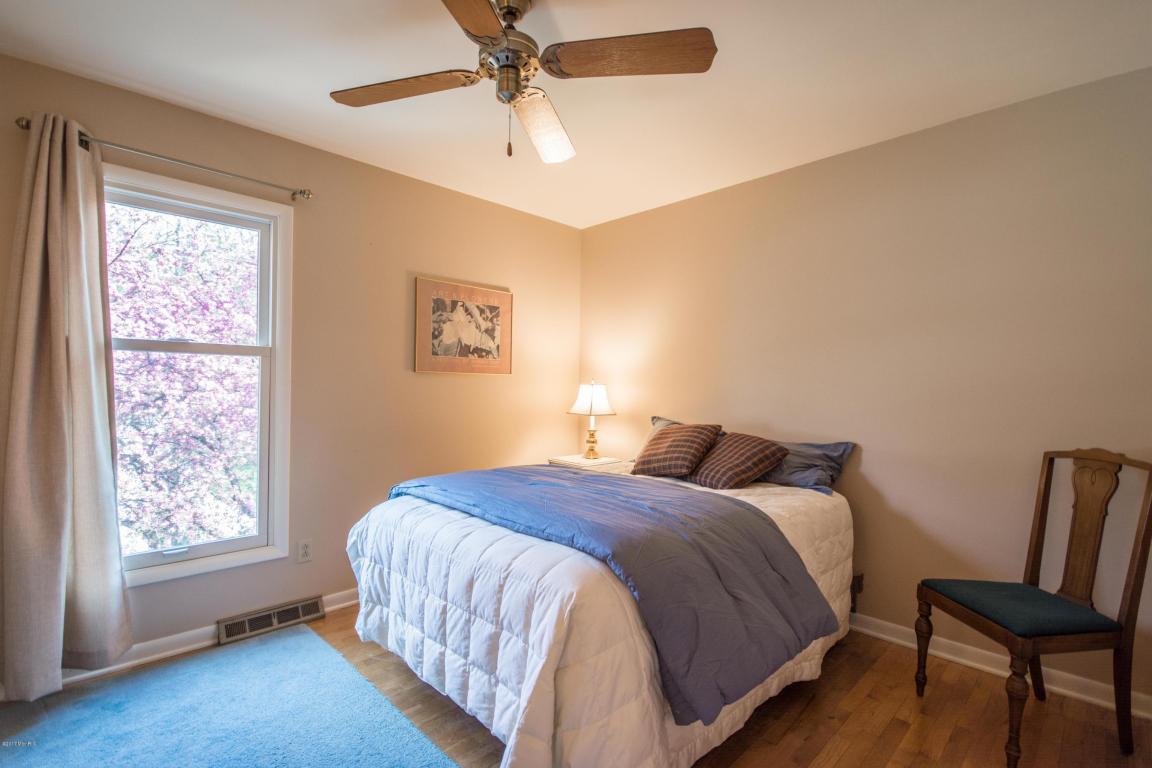6172 Witherbee SE, Ada, MI 49301 photo 22