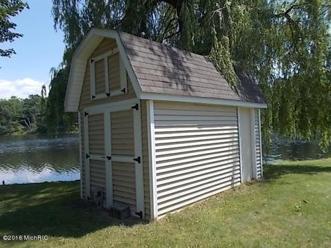 1546 E James St, White Cloud, MI 49349 photo 28