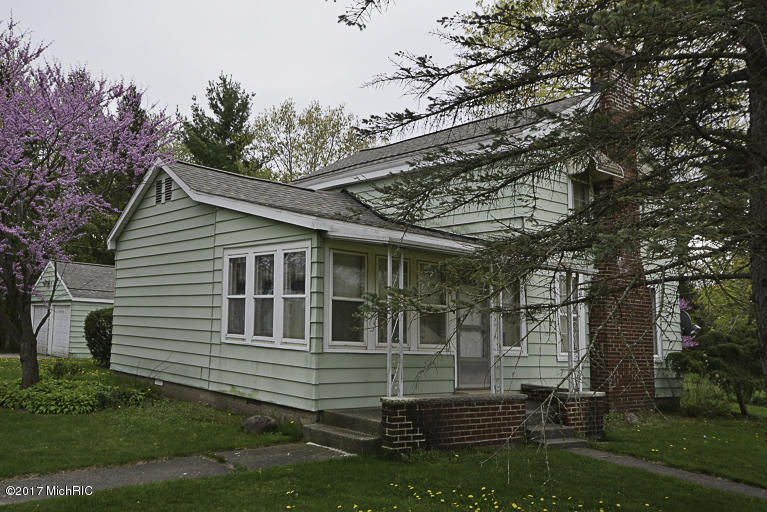 412 N Augusta Dr, Augusta, MI 49012 photo 6