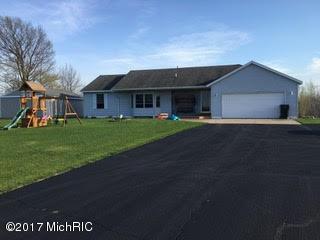 2700 E 132nd, Grant, MI 49327 photo 4