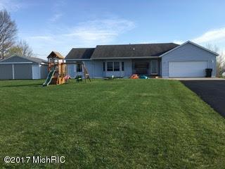 2700 E 132nd, Grant, MI 49327 photo 1
