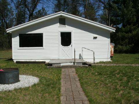 10550 N Foreman, Irons, MI 49644 photo 7