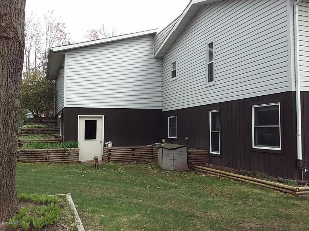 1277 Birch, White Cloud, MI 49349 photo 32