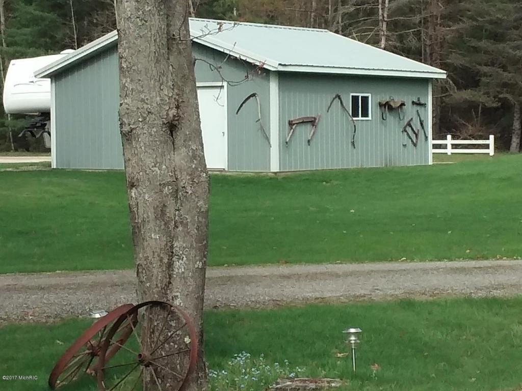 1277 Birch, White Cloud, MI 49349 photo 2