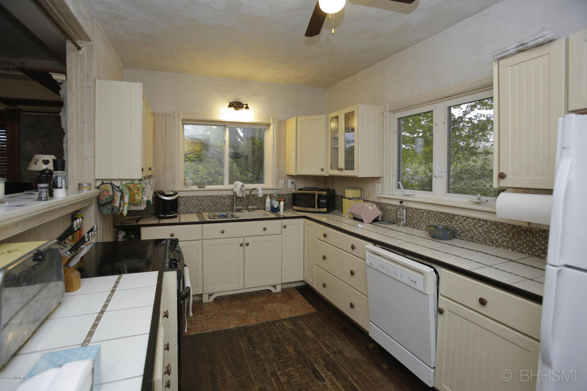 12740 Pine Lake Rd, Plainwell, MI 49080 photo 6