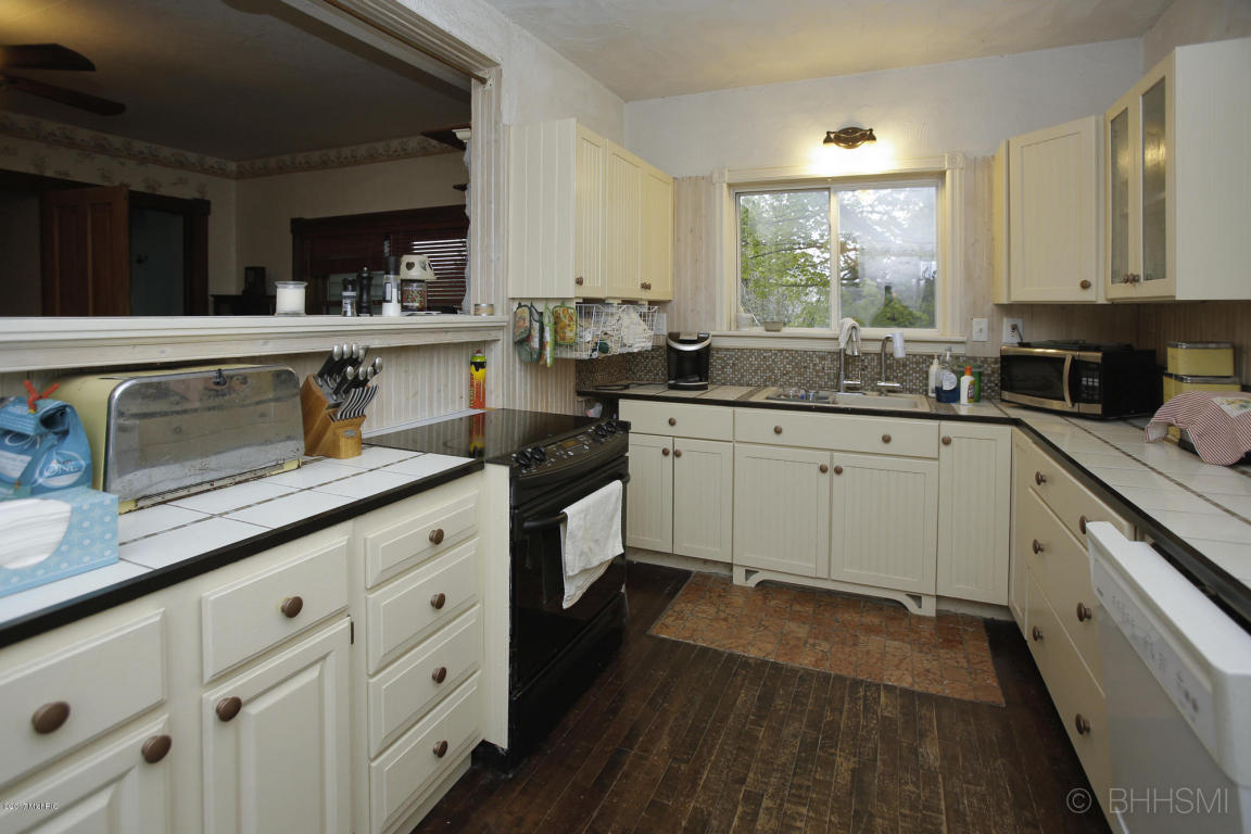 12740 Pine Lake Rd, Plainwell, MI 49080 photo 7