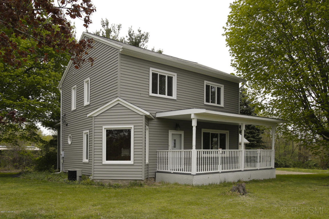 12740 Pine Lake Rd, Plainwell, MI 49080 photo 2