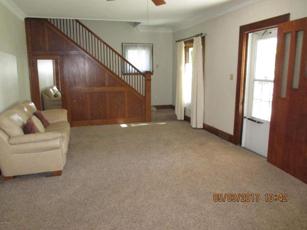 39 Daugherty St, Coldwater, MI 49036 photo 4