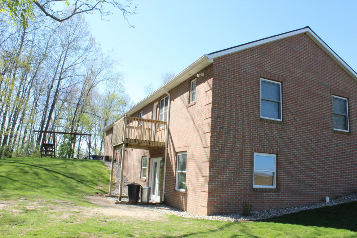 9962 Harkness Rd, Belding, MI 48809 photo 4
