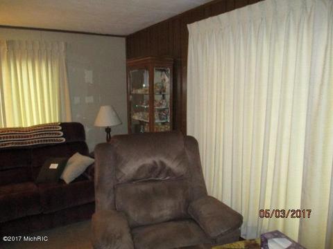 4261 S Ionia Rd, Bellevue, MI 49021 photo 4