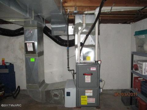4261 S Ionia Rd, Bellevue, MI 49021 photo 13