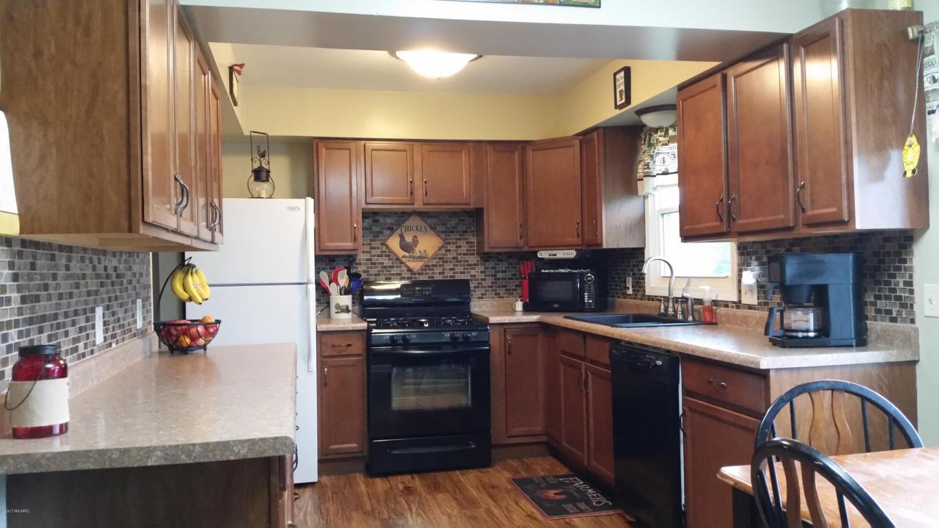 51596 M 40, Marcellus, MI 49067 photo 6