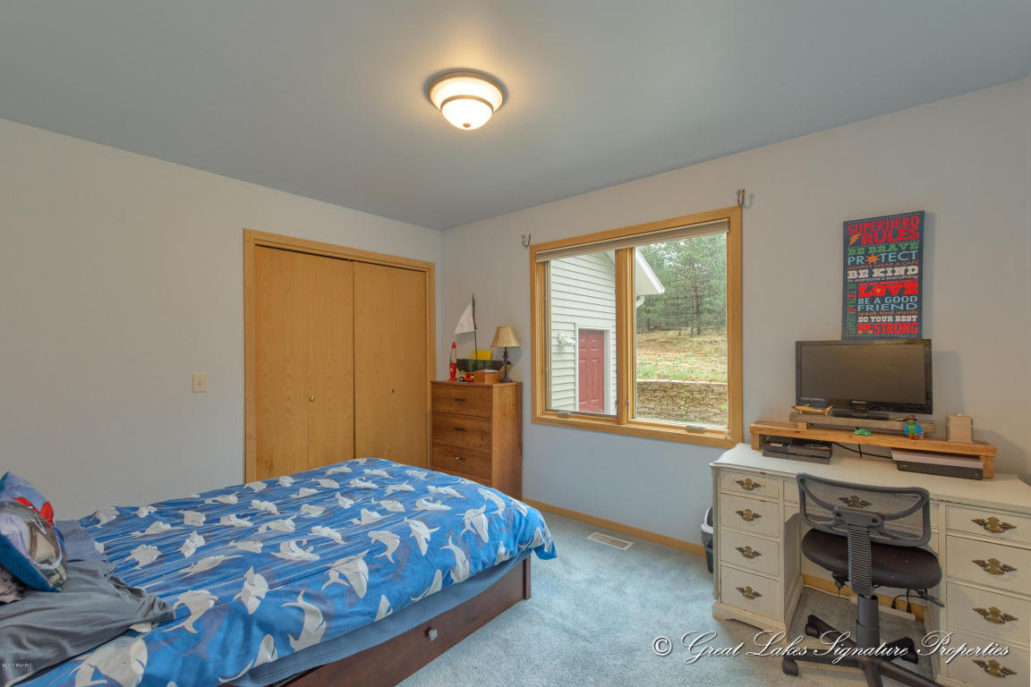 2492 88th, Newaygo, MI 49337 photo 17