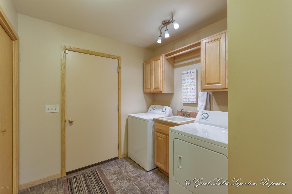 2492 88th, Newaygo, MI 49337 photo 19